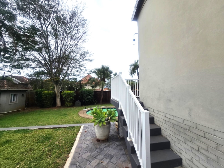To Let 2 Bedroom Property for Rent in Durban North KwaZulu-Natal