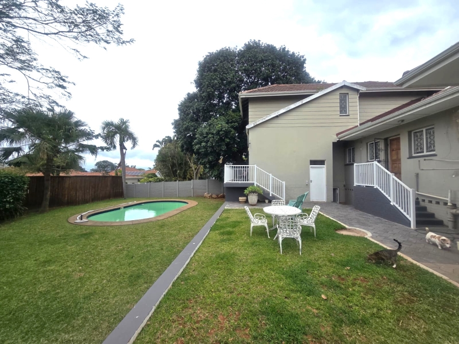 To Let 2 Bedroom Property for Rent in Durban North KwaZulu-Natal