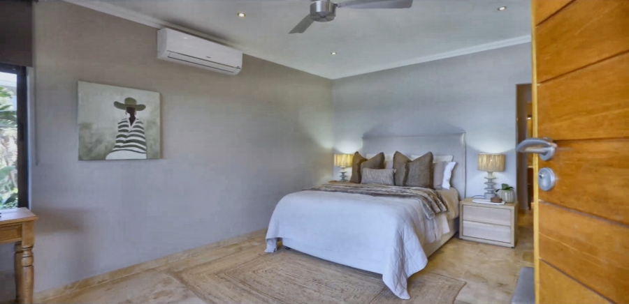 4 Bedroom Property for Sale in Newsel Beach KwaZulu-Natal
