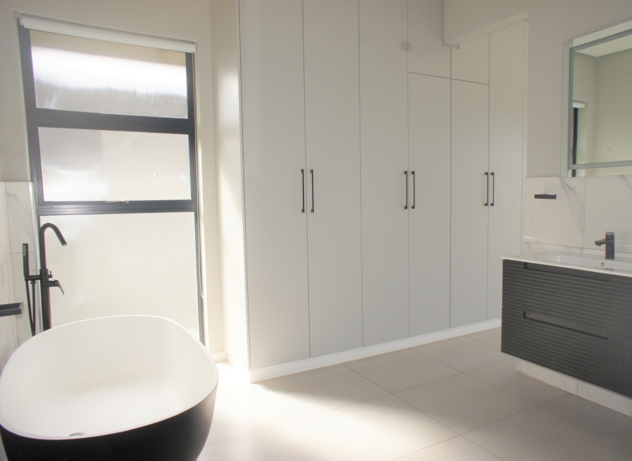 4 Bedroom Property for Sale in Palm Lakes Estate KwaZulu-Natal