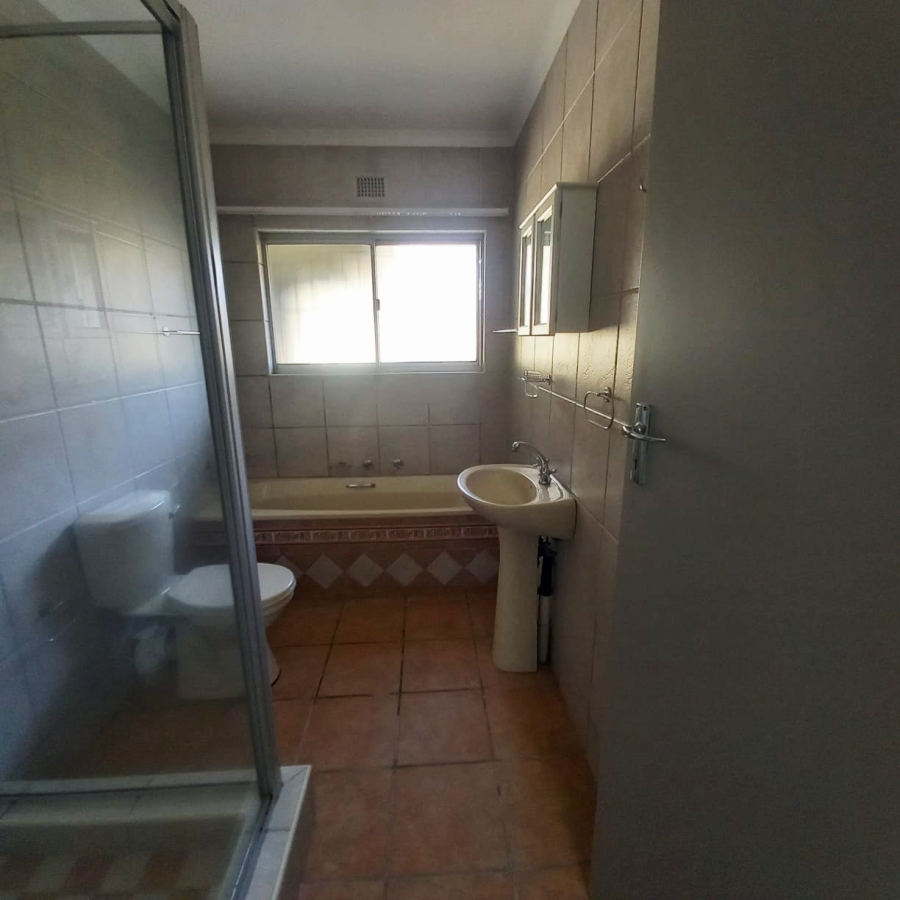 3 Bedroom Property for Sale in Birdswood KwaZulu-Natal