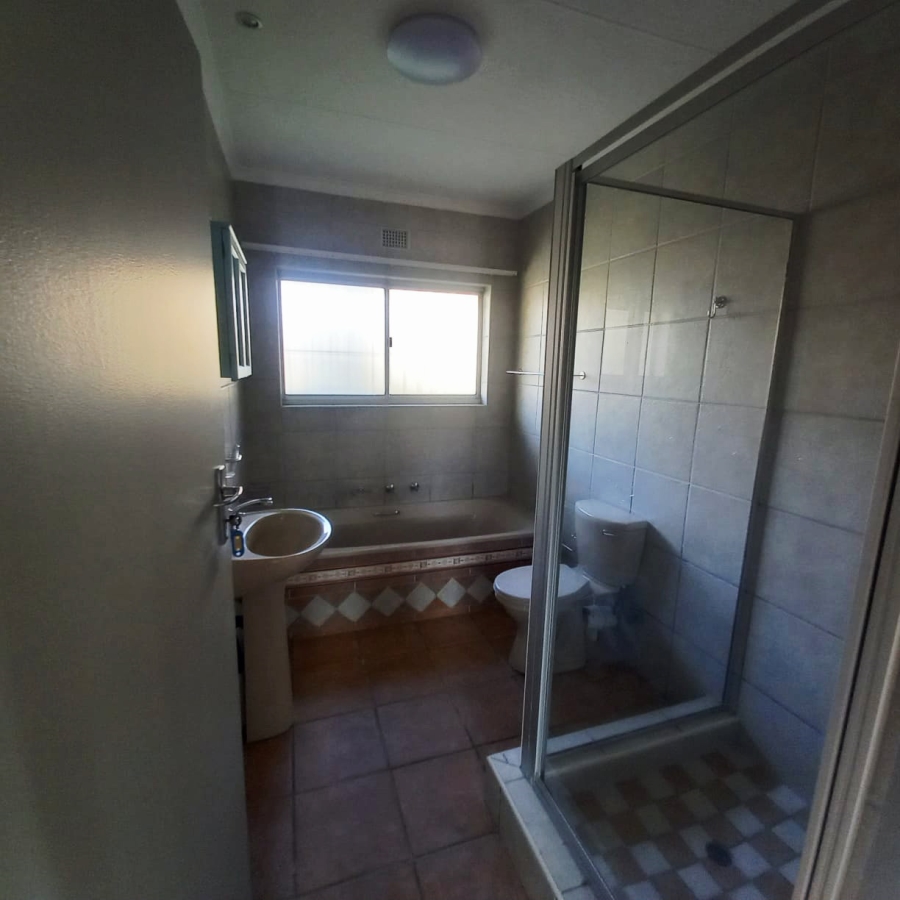 3 Bedroom Property for Sale in Birdswood KwaZulu-Natal