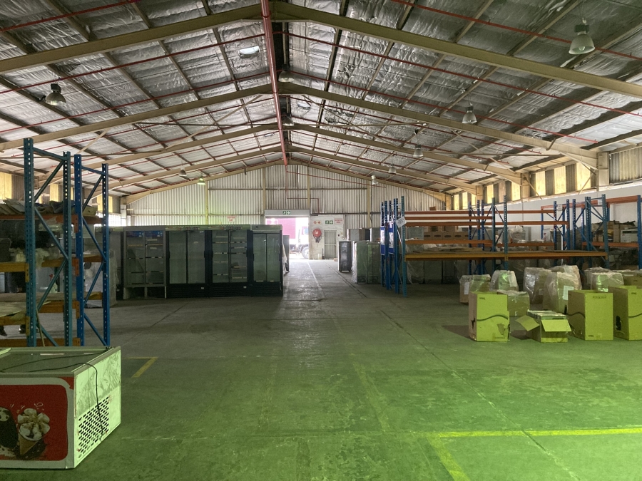 To Let Commercial Property for Rent in Westmead KwaZulu-Natal