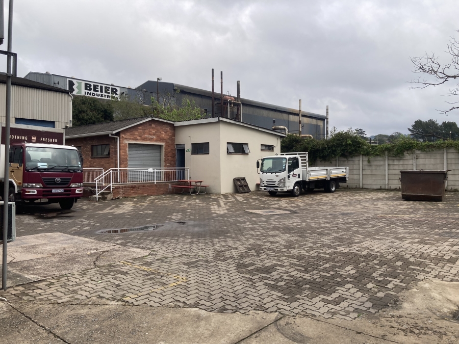 To Let Commercial Property for Rent in Westmead KwaZulu-Natal