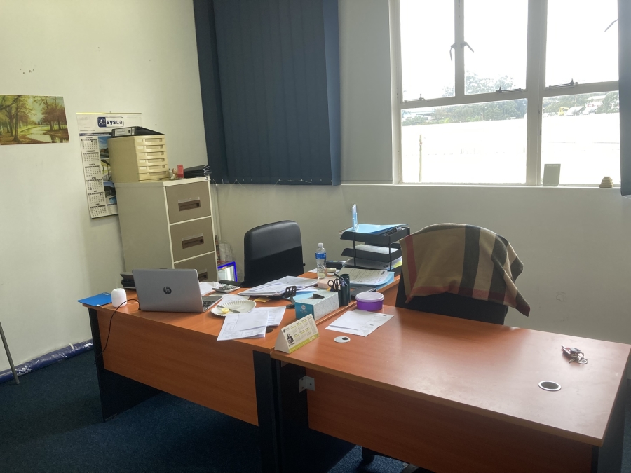 To Let Commercial Property for Rent in Westmead KwaZulu-Natal