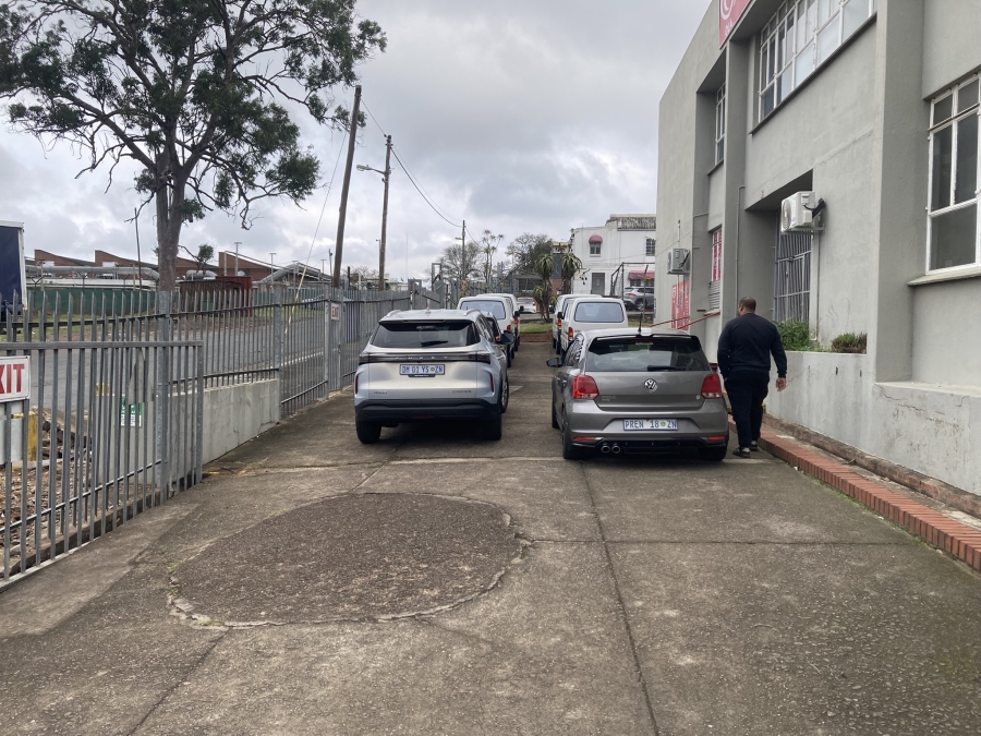 To Let Commercial Property for Rent in Westmead KwaZulu-Natal