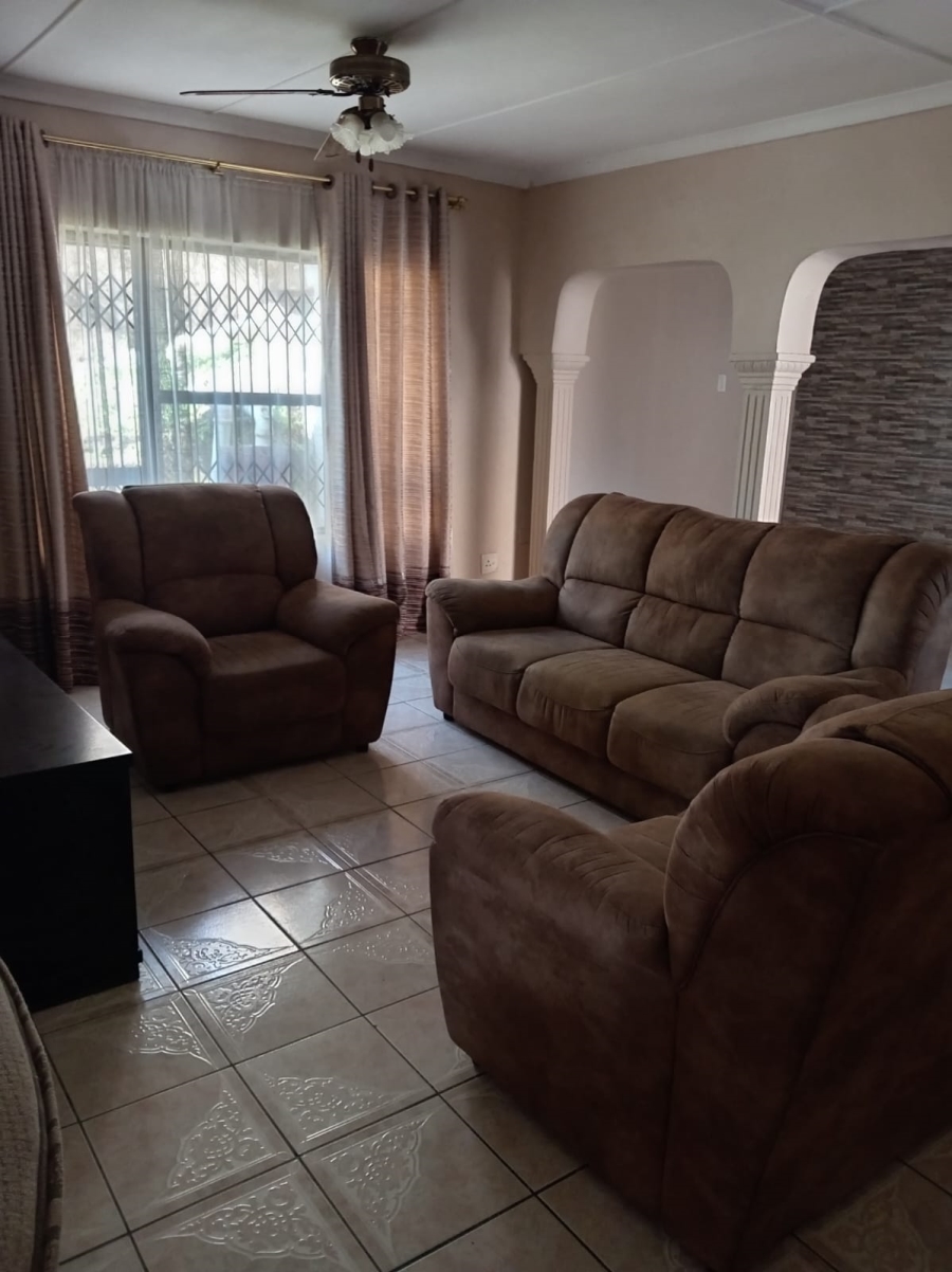 4 Bedroom Property for Sale in Silverglen KwaZulu-Natal