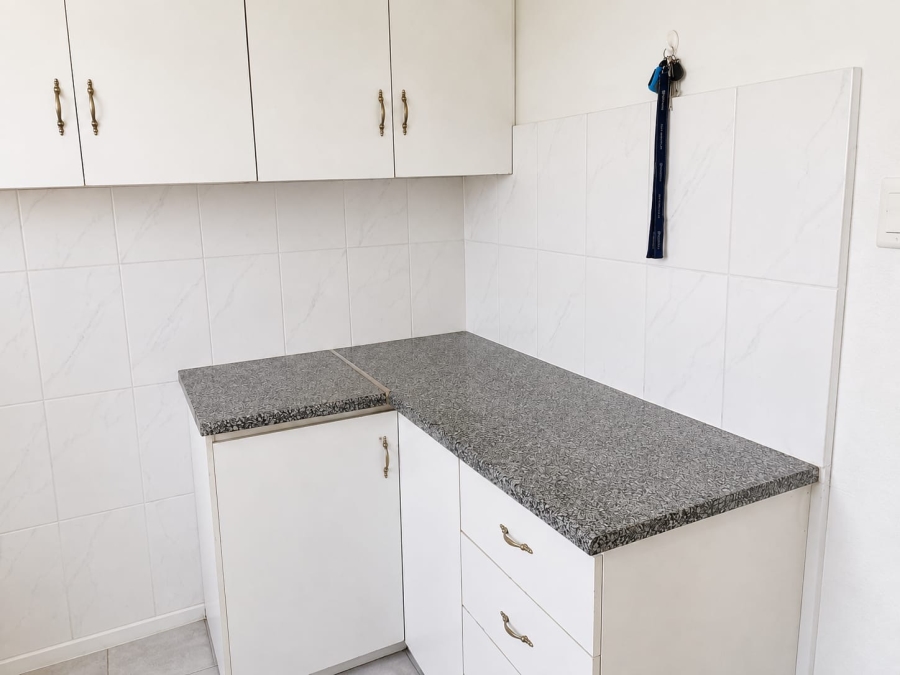 To Let 2 Bedroom Property for Rent in Town Bush Valley KwaZulu-Natal