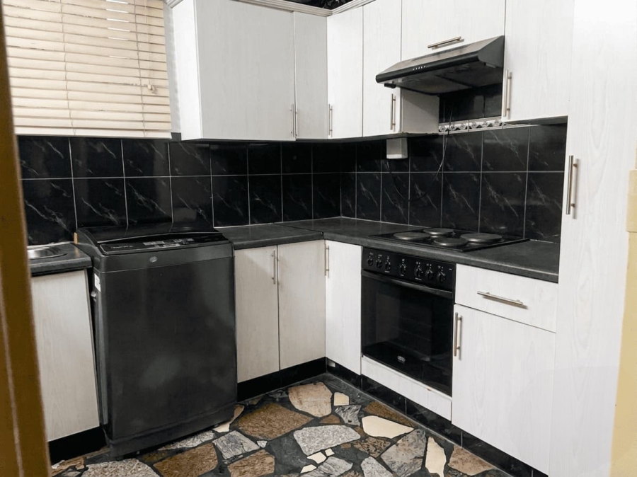 2 Bedroom Property for Sale in New Germany KwaZulu-Natal