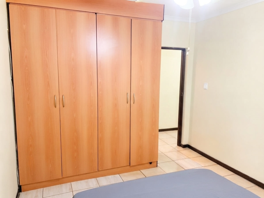 To Let 2 Bedroom Property for Rent in Escombe KwaZulu-Natal