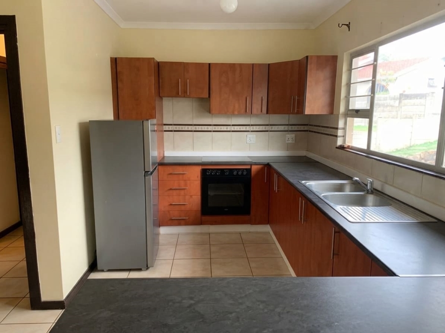 To Let 2 Bedroom Property for Rent in Escombe KwaZulu-Natal