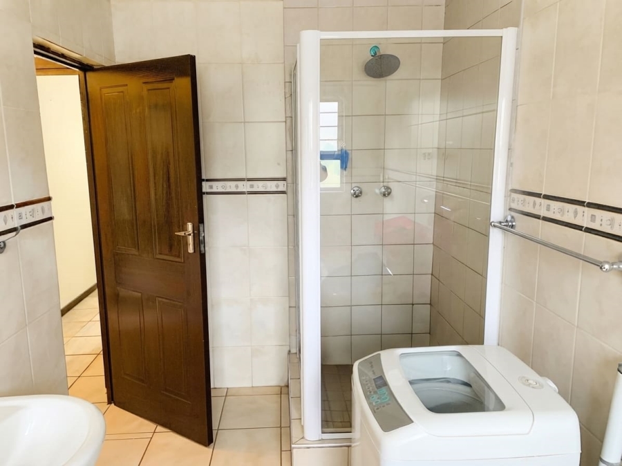 To Let 2 Bedroom Property for Rent in Escombe KwaZulu-Natal