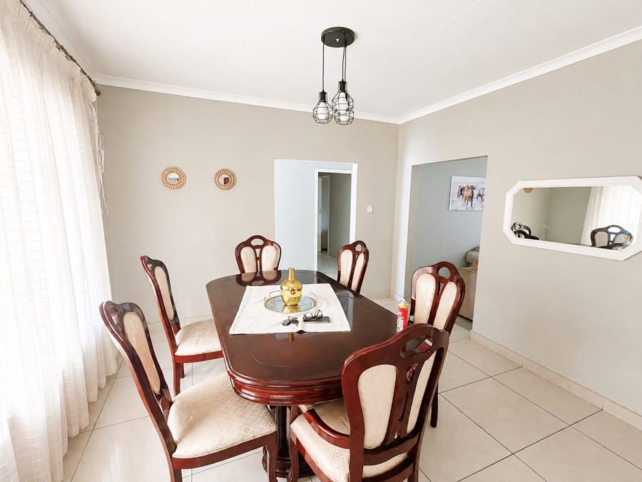 4 Bedroom Property for Sale in Westville Central KwaZulu-Natal