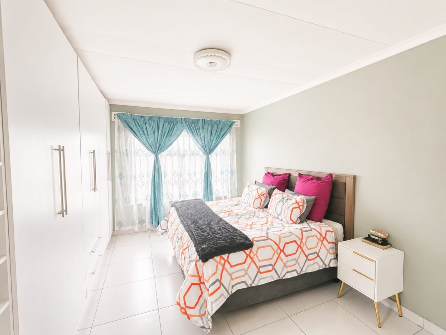 4 Bedroom Property for Sale in Westville Central KwaZulu-Natal