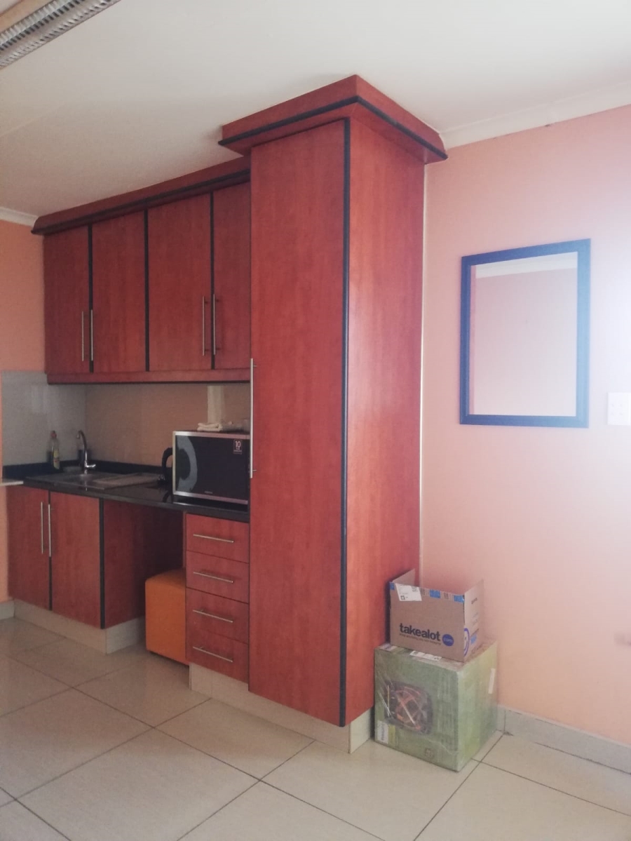 To Let 1 Bedroom Property for Rent in Malvern KwaZulu-Natal
