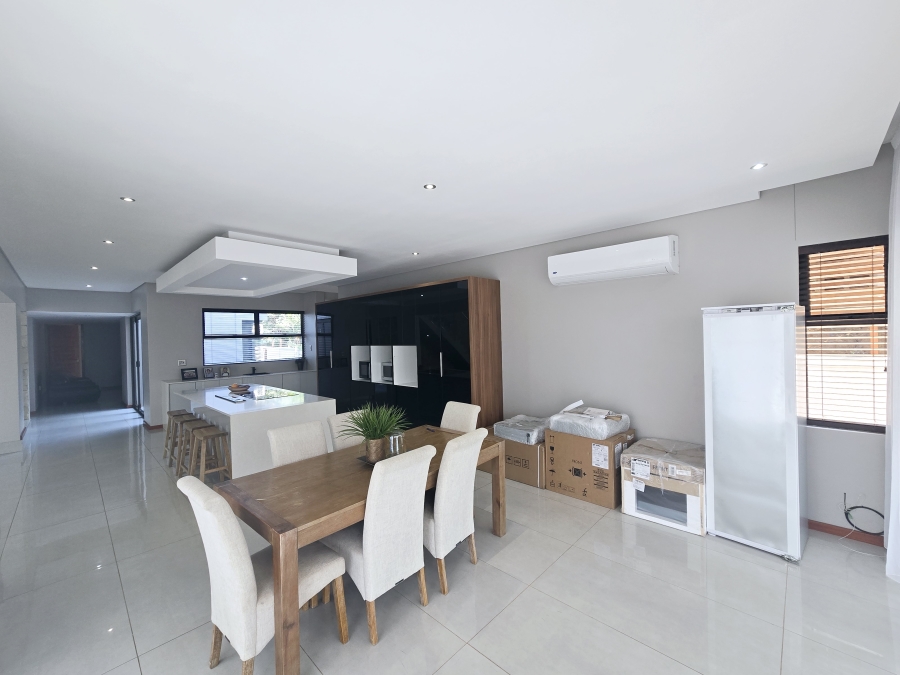 To Let 5 Bedroom Property for Rent in Hilltop Private Estate KwaZulu-Natal