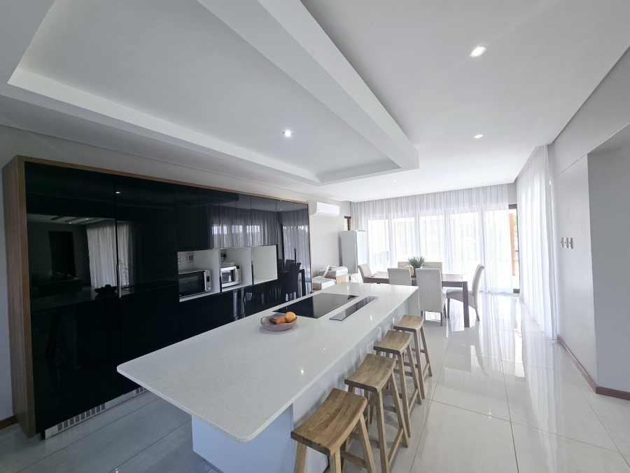 To Let 5 Bedroom Property for Rent in Hilltop Private Estate KwaZulu-Natal
