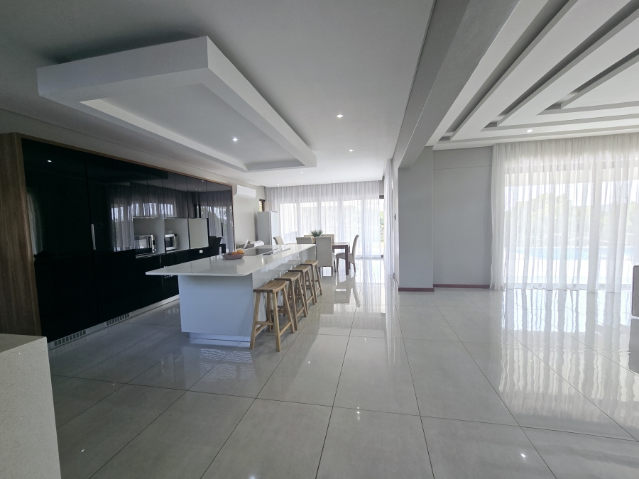 To Let 5 Bedroom Property for Rent in Hilltop Private Estate KwaZulu-Natal
