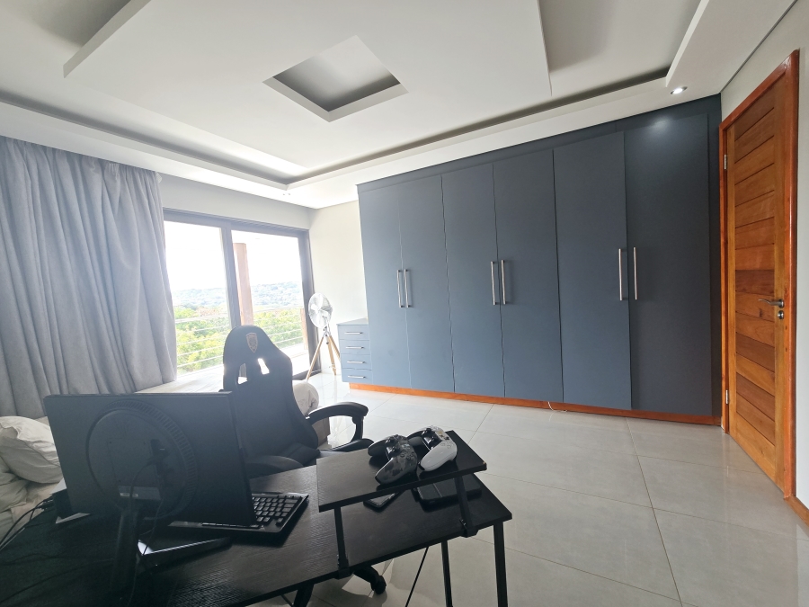 To Let 5 Bedroom Property for Rent in Hilltop Private Estate KwaZulu-Natal