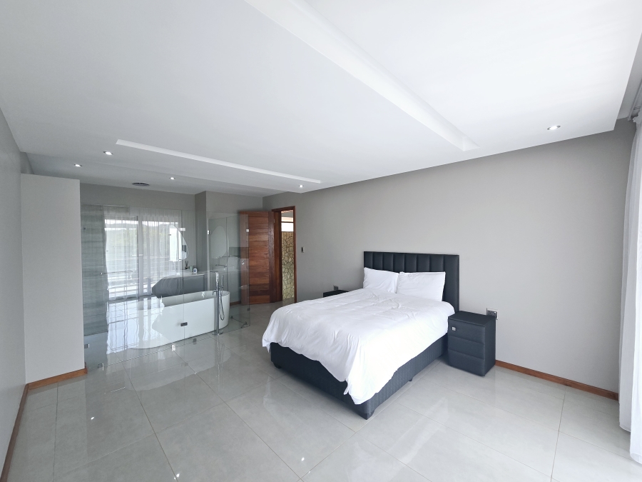 To Let 5 Bedroom Property for Rent in Hilltop Private Estate KwaZulu-Natal