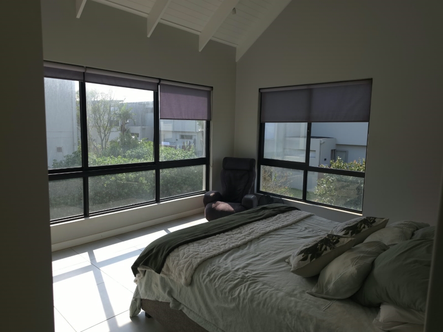 To Let 4 Bedroom Property for Rent in Zululami Coastal Estate KwaZulu-Natal