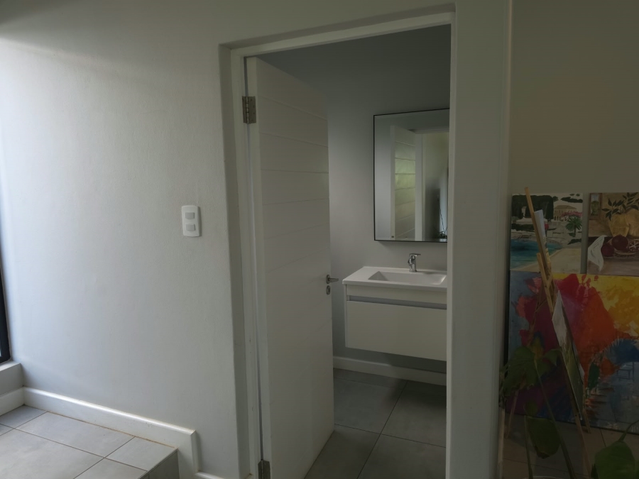 To Let 4 Bedroom Property for Rent in Zululami Coastal Estate KwaZulu-Natal