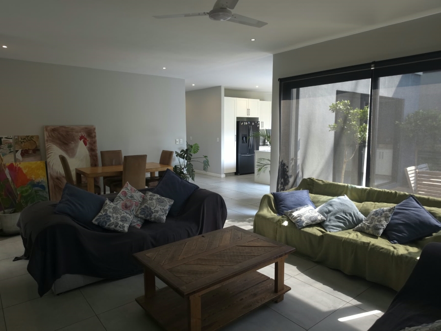 To Let 4 Bedroom Property for Rent in Zululami Coastal Estate KwaZulu-Natal