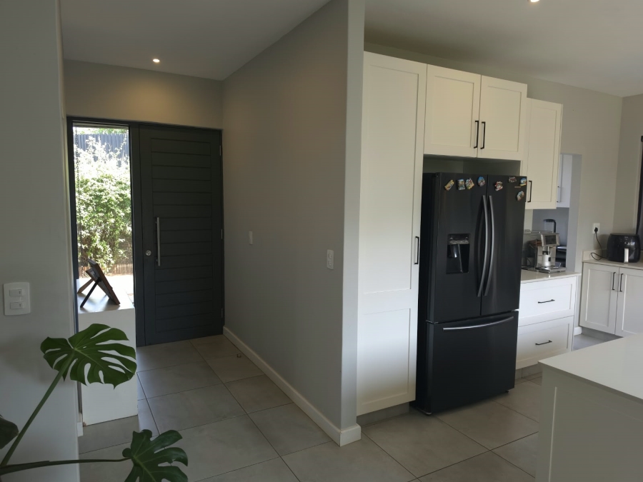 To Let 4 Bedroom Property for Rent in Zululami Coastal Estate KwaZulu-Natal