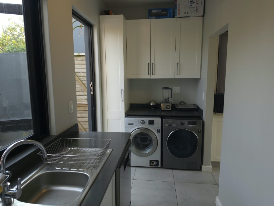 To Let 4 Bedroom Property for Rent in Zululami Coastal Estate KwaZulu-Natal