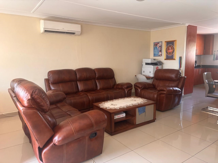 3 Bedroom Property for Sale in ZSM Industrial KwaZulu-Natal