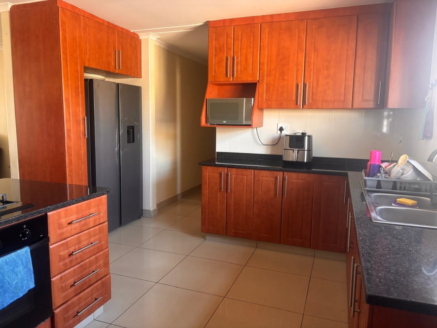 3 Bedroom Property for Sale in ZSM Industrial KwaZulu-Natal