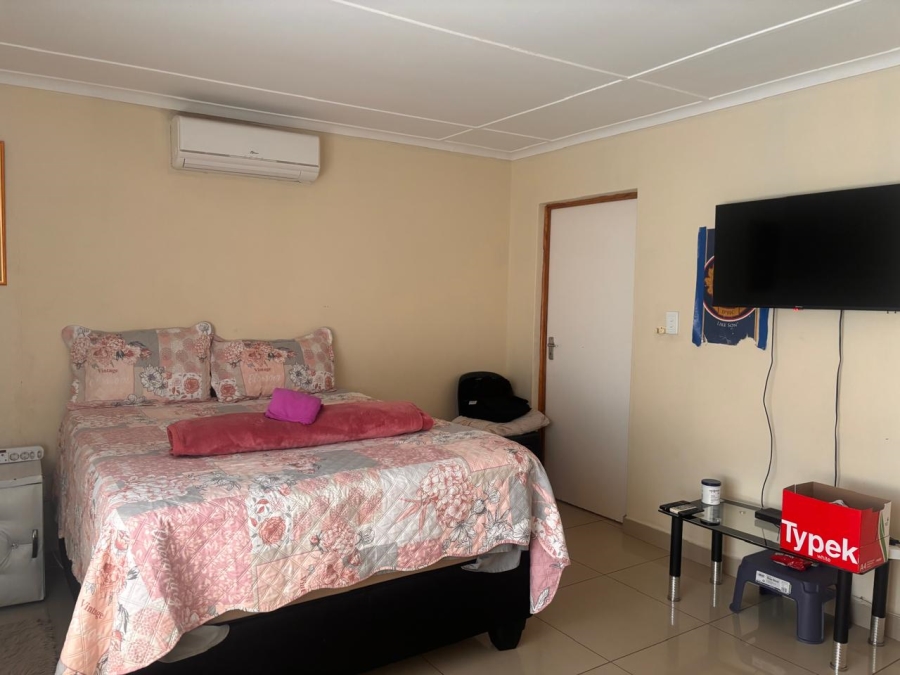3 Bedroom Property for Sale in ZSM Industrial KwaZulu-Natal