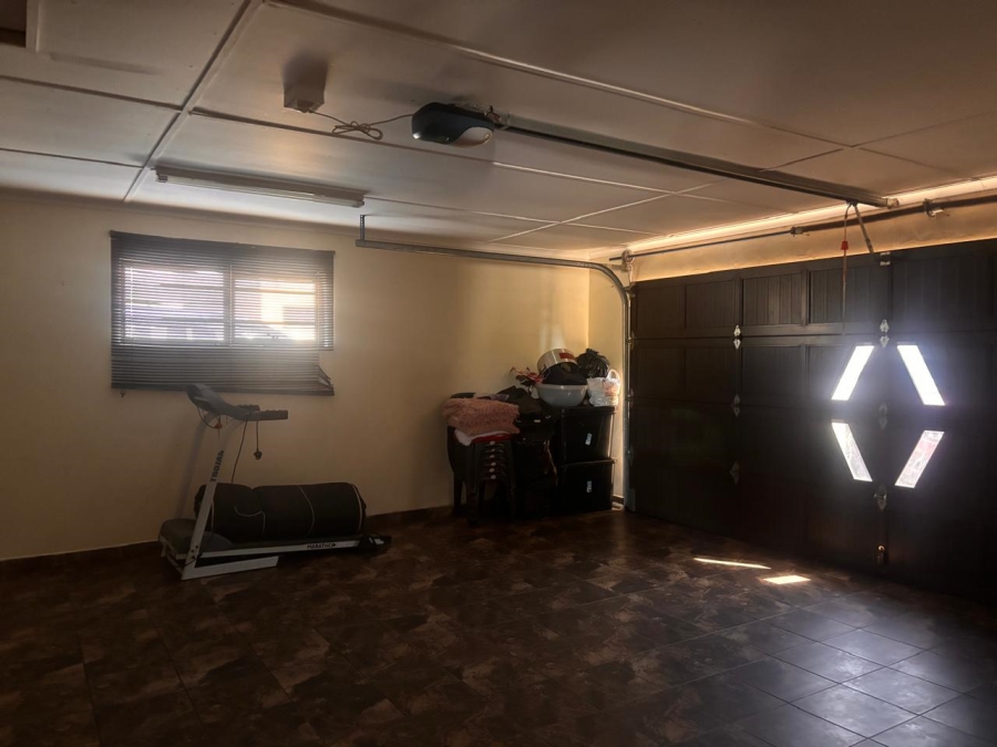 3 Bedroom Property for Sale in ZSM Industrial KwaZulu-Natal