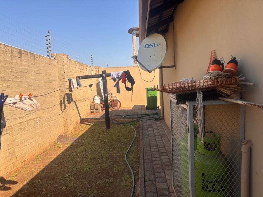 3 Bedroom Property for Sale in ZSM Industrial KwaZulu-Natal