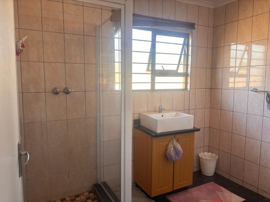 3 Bedroom Property for Sale in ZSM Industrial KwaZulu-Natal