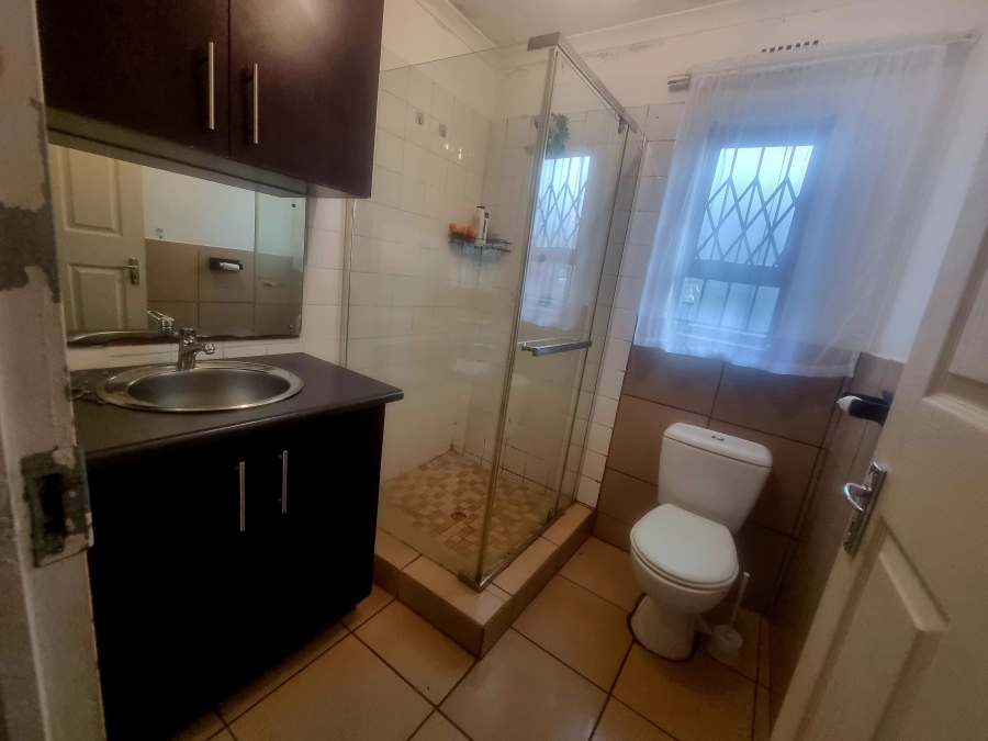 To Let 2 Bedroom Property for Rent in Umhlathuze KwaZulu-Natal