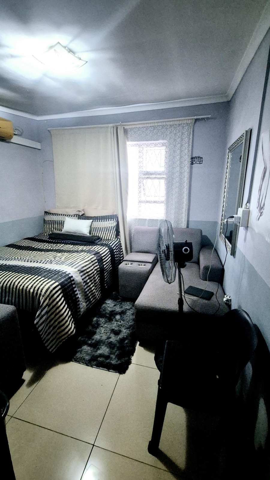 1 Bedroom Property for Sale in Montclair KwaZulu-Natal