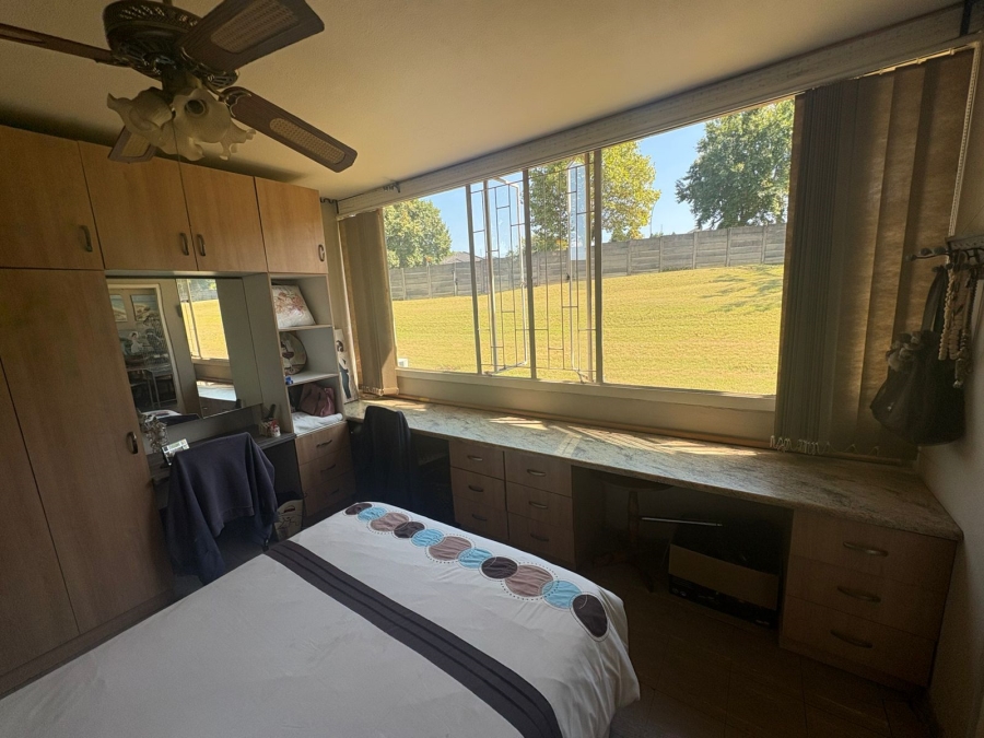 To Let 2 Bedroom Property for Rent in Pioneer Park KwaZulu-Natal