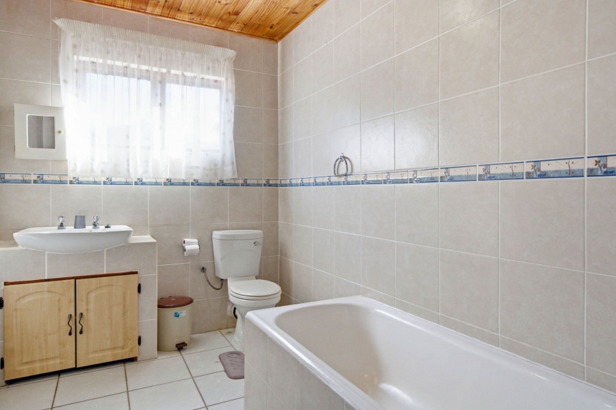 4 Bedroom Property for Sale in Pennington KwaZulu-Natal