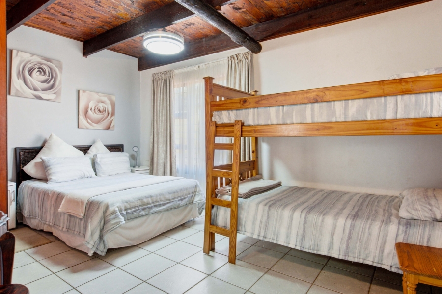 4 Bedroom Property for Sale in Pennington KwaZulu-Natal