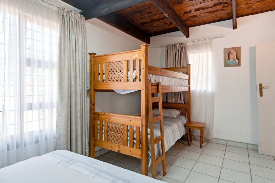 4 Bedroom Property for Sale in Pennington KwaZulu-Natal