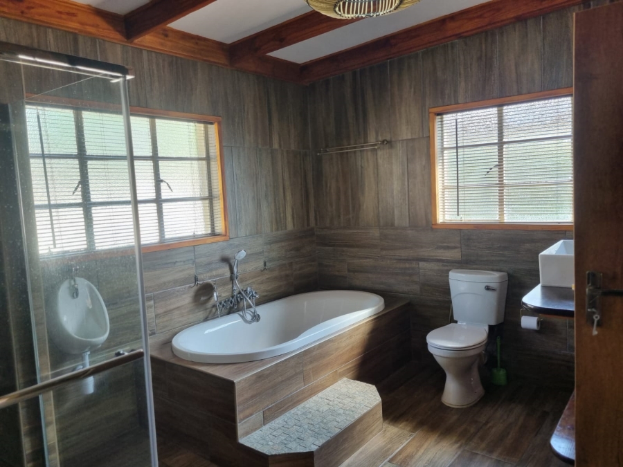 3 Bedroom Property for Sale in Pioneer Park KwaZulu-Natal