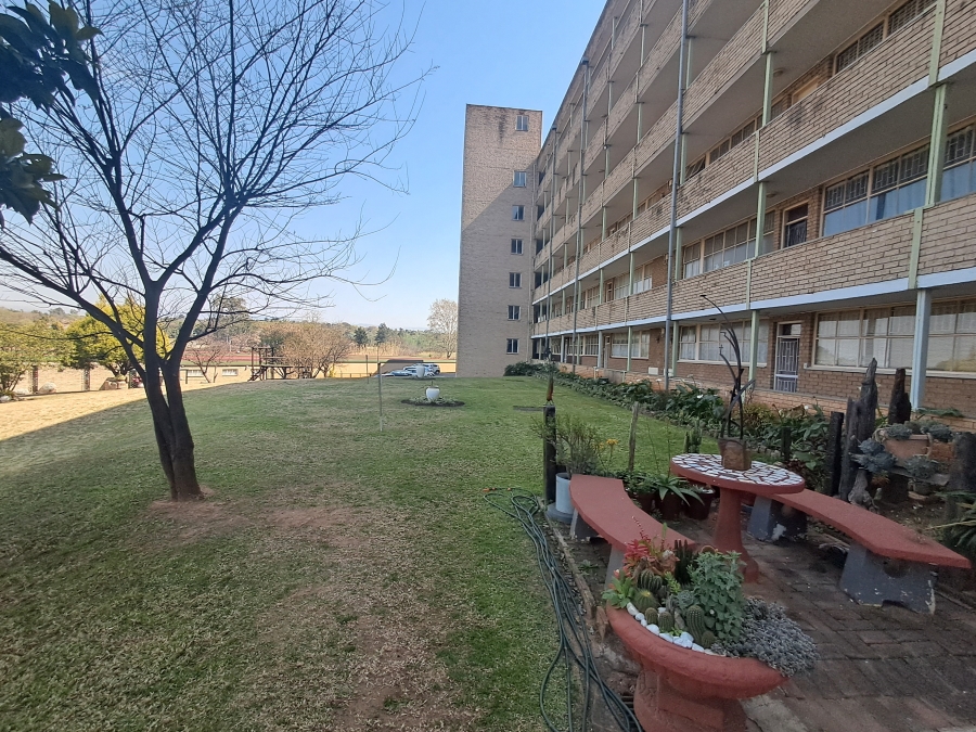 2 Bedroom Property for Sale in Pioneer Park KwaZulu-Natal
