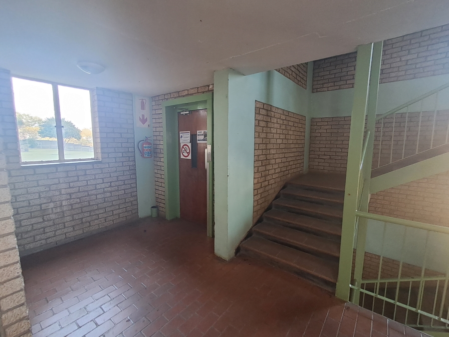 2 Bedroom Property for Sale in Pioneer Park KwaZulu-Natal