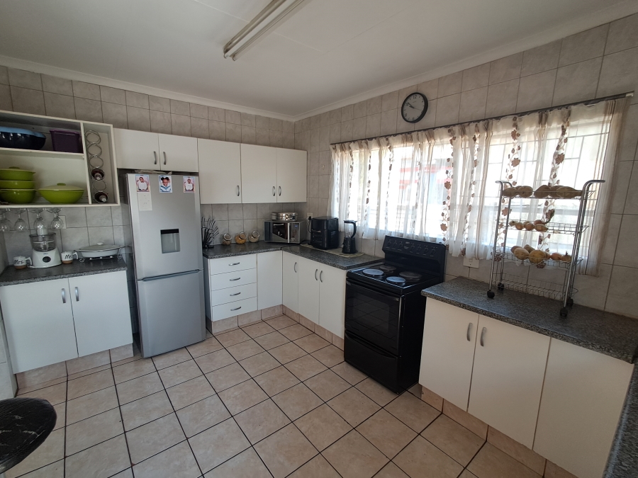 4 Bedroom Property for Sale in Ncandu Park KwaZulu-Natal