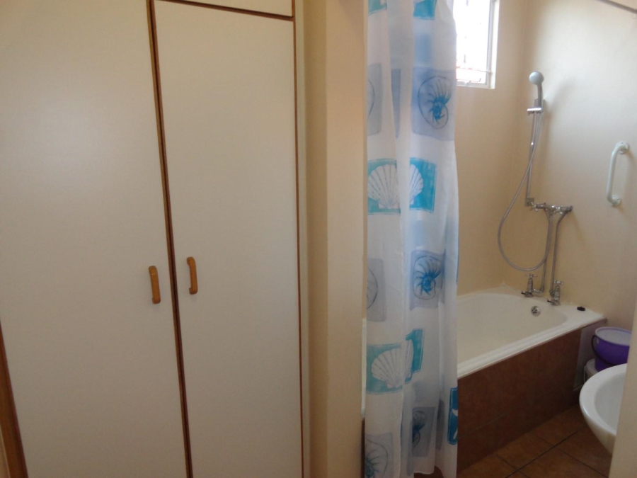 To Let 1 Bedroom Property for Rent in Hatton Estate KwaZulu-Natal