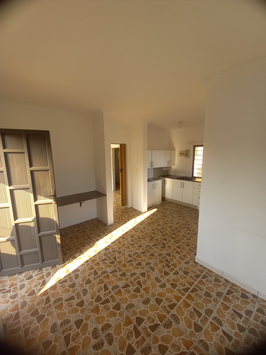 To Let 2 Bedroom Property for Rent in Bluff KwaZulu-Natal