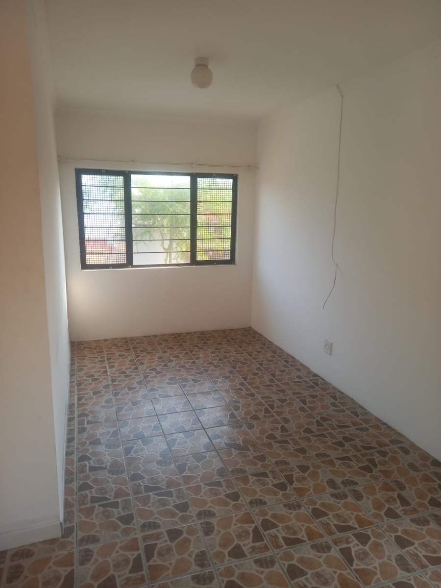 To Let 2 Bedroom Property for Rent in Bluff KwaZulu-Natal
