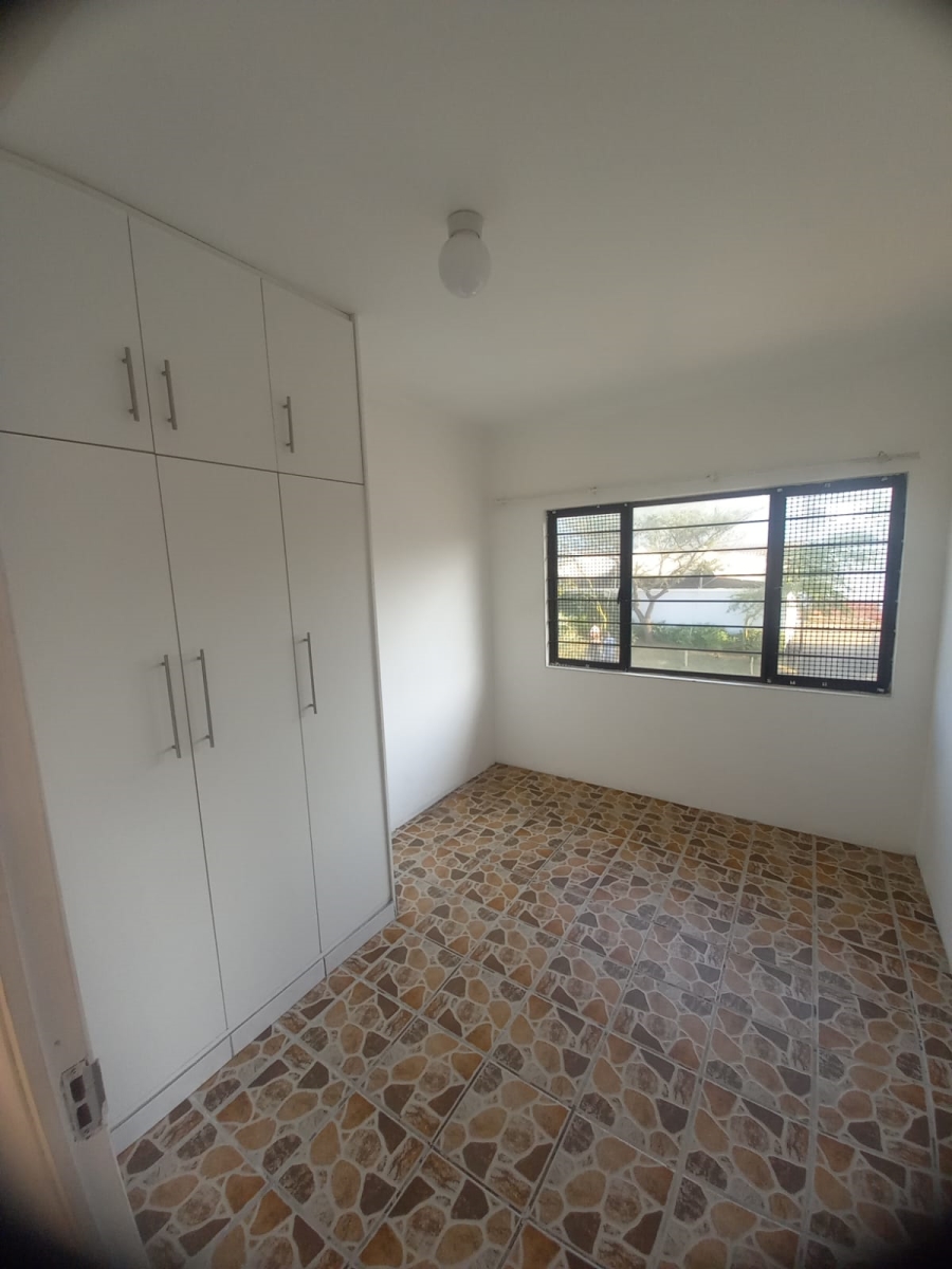 To Let 2 Bedroom Property for Rent in Bluff KwaZulu-Natal