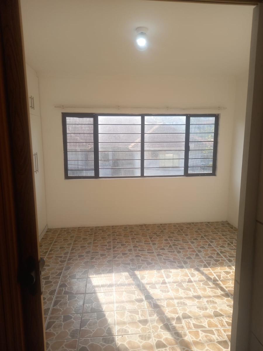 To Let 2 Bedroom Property for Rent in Bluff KwaZulu-Natal
